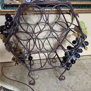 7 bottle wine stand